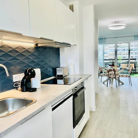 Los Cristianos Apartment In Jardines Del Sur Apartman