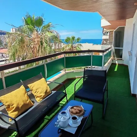 Los Cristianos Apartment In Jardines Del Sur